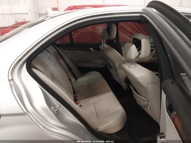 2012 Mercedes-benz C 250 Sport მანქანა იყიდება აუქციონზე, vin: WDDGF4HB6CR197322, აუქციონის ნომერი: 45706908