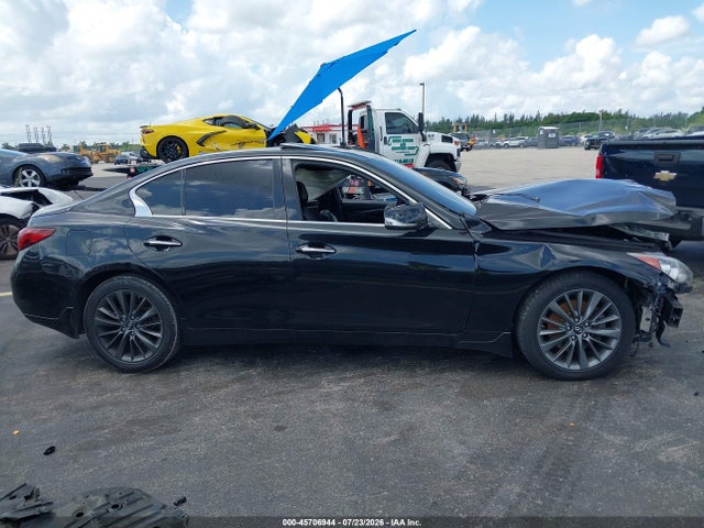 45706944 :رقم المزاد ، JN1EV7ARXJM430564 vin ، 2018 Infiniti Q50 3.0t Luxe مزاد بيع