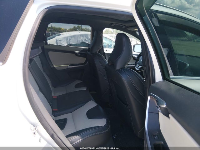 Продажа на аукционе авто 2015 Volvo Xc60 T5 Premier, vin: YV440MDK8F2668711, номер лота: 45706951