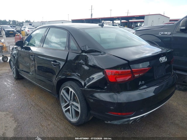 Продажа на аукционе авто 2018 Audi A3 2.0t Premium/2.0t Tech Premium, vin: WAUAUGFF5J1010755, номер лота: 45706961