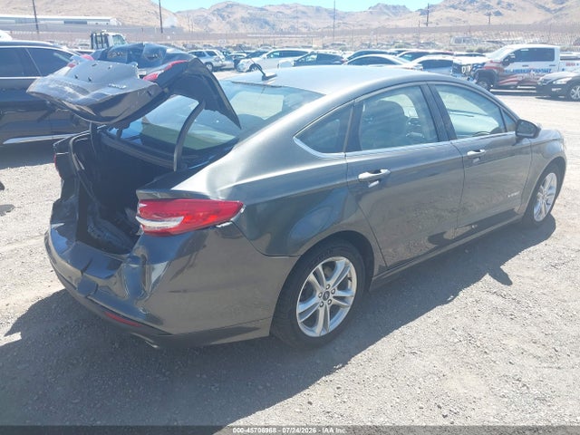 45706968 :رقم المزاد ، 3FA6P0UUXJR271352 vin ، 2018 Ford Fusion Hybrid S مزاد بيع