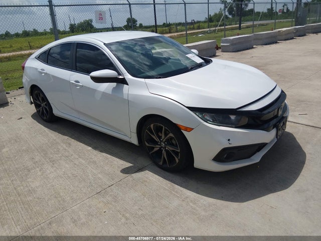 2019 19XFC2F84KE033538 main image