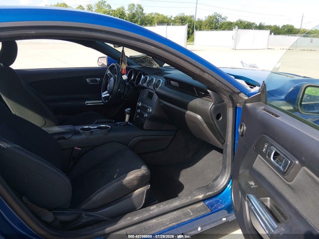 Ford Mustang Ecoboost 2018 1FA6P8TH1J5118977 Image 5