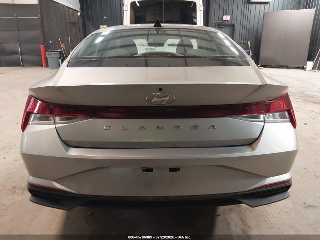 5NPLL4AG5MH049369 Hyundai ELANTRA SE