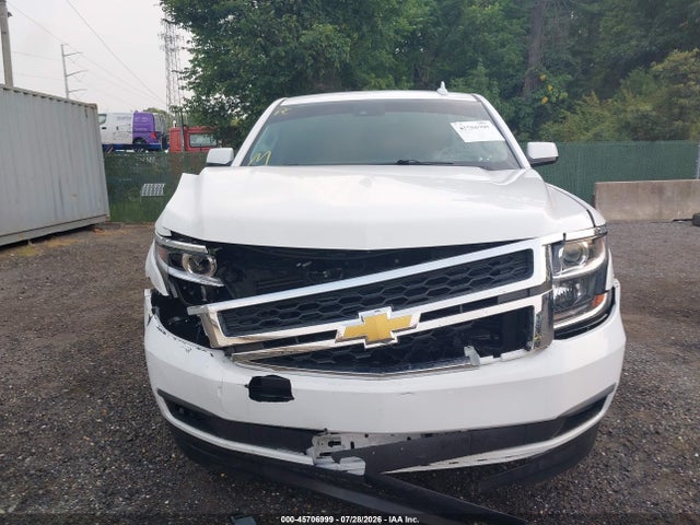 45706999 :رقم المزاد ، 1GNSKHKC9JR232559 vin ، 2018 Chevrolet Suburban Lt مزاد بيع