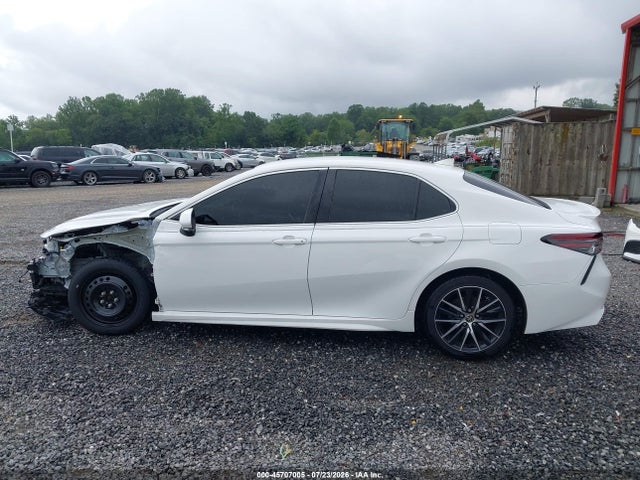 4T1G11AK9NU646361 Toyota CAMRY SE