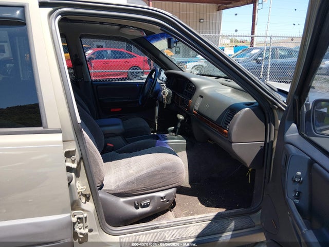 45707034 :رقم المزاد ، 1J4GZ58Y9TC326081 vin ، 1996 Jeep Grand Cherokee Laredo مزاد بيع