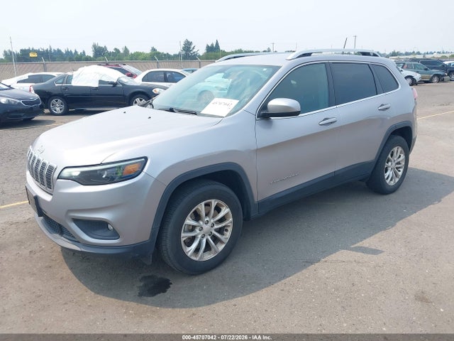 45707042 :رقم المزاد ، 1C4PJMCB1KD486670 vin ، 2019 Jeep Cherokee Latitude 4x4 مزاد بيع