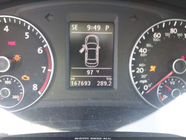 2013 Volkswagen Passat 2.5l Se მანქანა იყიდება აუქციონზე, vin: 1VWBH7A35DC128044, აუქციონის ნომერი: 45707079