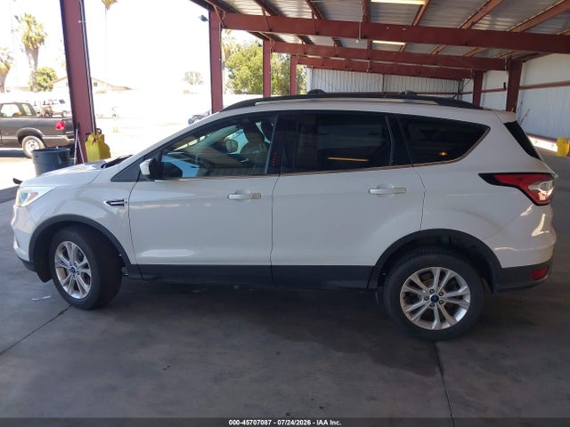 Aukcja sprzedaży 2018 Ford Escape Se, vin: 1FMCU9GD3JUA97876, numer aukcji: 45707087