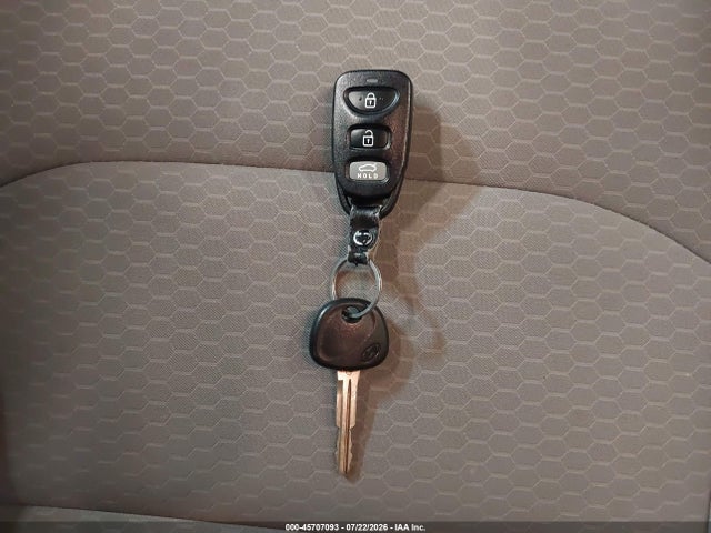 5NPD74LF3LH612074 Hyundai ELANTRA SE