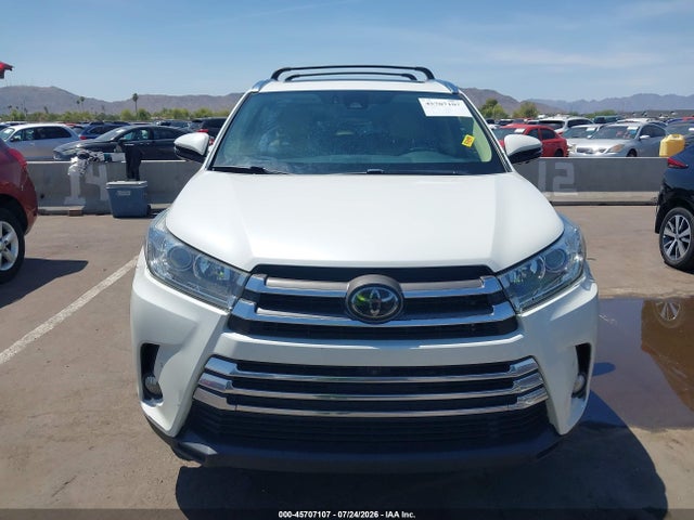Toyota Highlander Limited Platinum 2018 5TDDZRFH8JS898726 Image 12