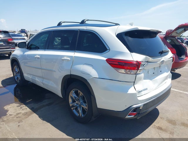 Toyota Highlander Limited Platinum 2018 5TDDZRFH8JS898726 Image 3
