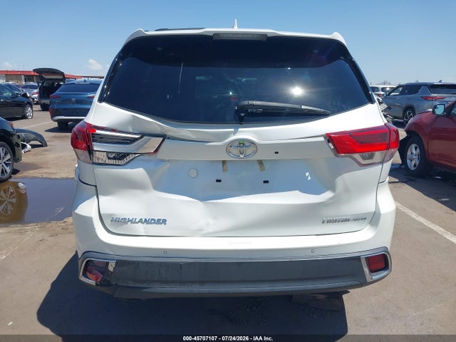 Toyota Highlander Limited Platinum 2018 5TDDZRFH8JS898726 Image 6