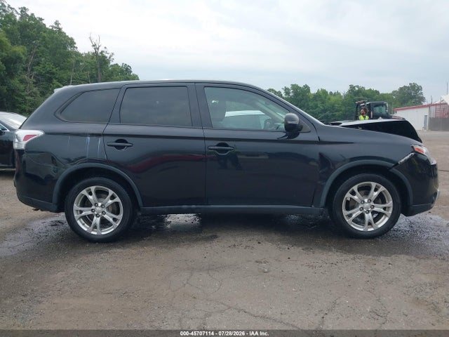 2015 Mitsubishi Outlander Se მანქანა იყიდება აუქციონზე, vin: JA4AD3A30FZ012408, აუქციონის ნომერი: 45707114