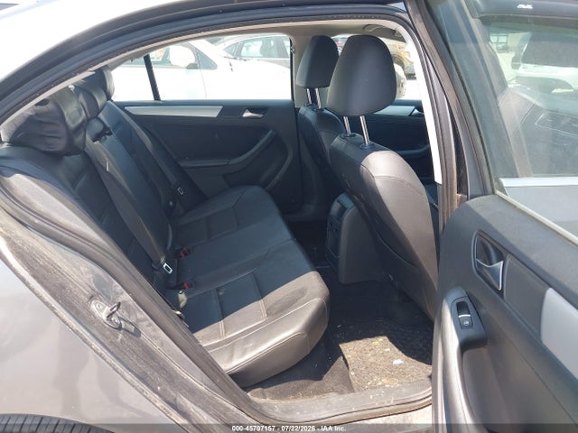 3VWB07AJ3EM203412 Volkswagen Jetta 1.8t Se