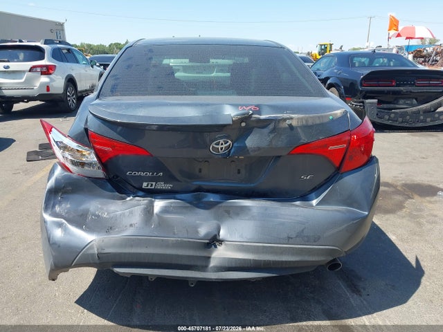 Toyota COROLLA SE 2017 5YFBURHE1HP634002 Image 16