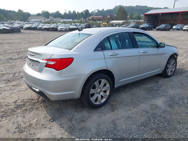 45707188 :رقم المزاد ، 1C3CCBBGXCN210384 vin ، 2012 Chrysler 200 Touring مزاد بيع