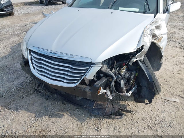 45707188 :رقم المزاد ، 1C3CCBBGXCN210384 vin ، 2012 Chrysler 200 Touring مزاد بيع