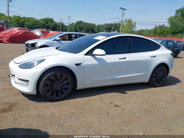 2022 Tesla Model 3 Performance Dual Motor All-wheel Drive მანქანა იყიდება აუქციონზე, vin: 5YJ3E1EC5NF359120, აუქციონის ნომერი: 45707216