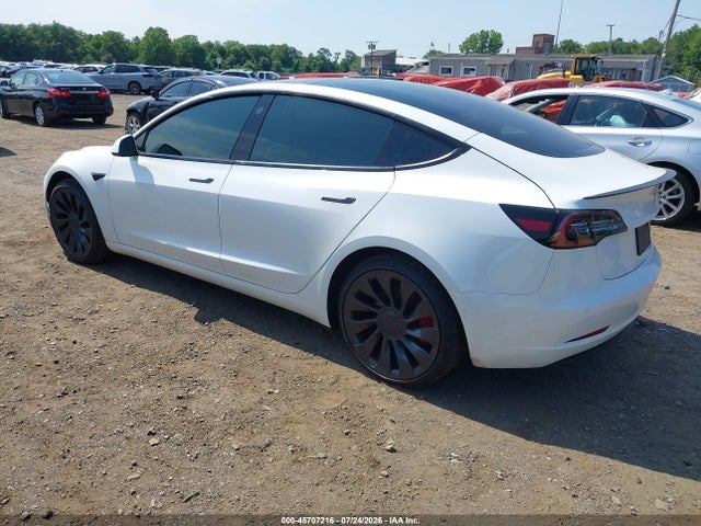 2022 Tesla Model 3 Performance Dual Motor All-wheel Drive მანქანა იყიდება აუქციონზე, vin: 5YJ3E1EC5NF359120, აუქციონის ნომერი: 45707216