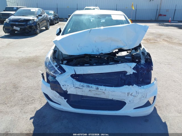 Продаж на аукціоні авто 2017 Hyundai Accent Value Edition, vin: KMHCT4AE2HU348033, номер лоту: 45707249
