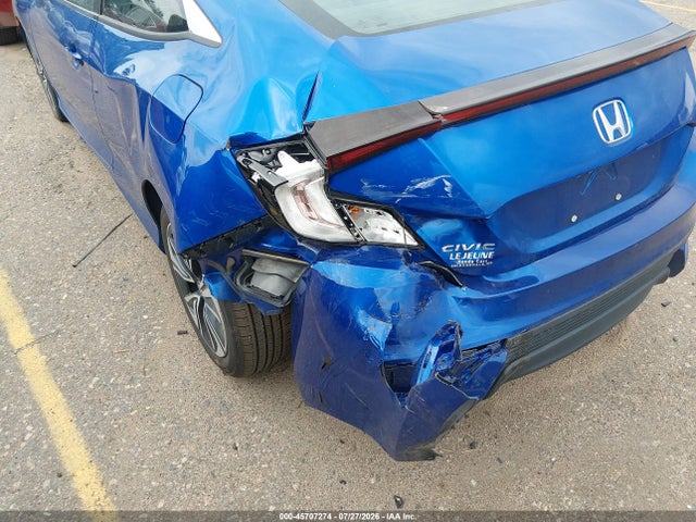 45707274 :رقم المزاد ، 2HGFC3B38HH360491 vin ، 2017 Honda Civic Ex-t مزاد بيع