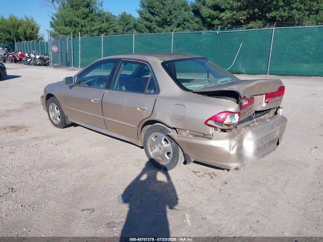 Auction sale of the 2001 Honda Accord 3.0 Ex, vin: 1HGCG16511A008882, lot number: 45707279