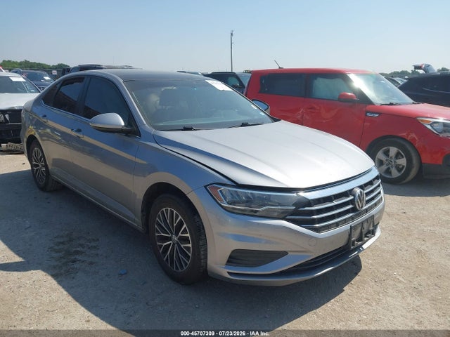 45707309 :رقم المزاد ، 3VWC57BU0MM033121 vin ، 2021 Volkswagen Jetta 1.4t R-line/1.4t Se/s مزاد بيع