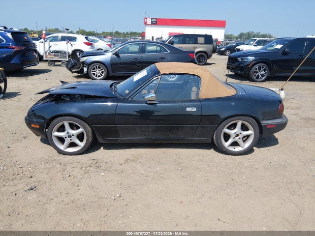 1992 Mazda Mx-5 Miata მანქანა იყიდება აუქციონზე, vin: JM1NA3516N0327273, აუქციონის ნომერი: 45707327