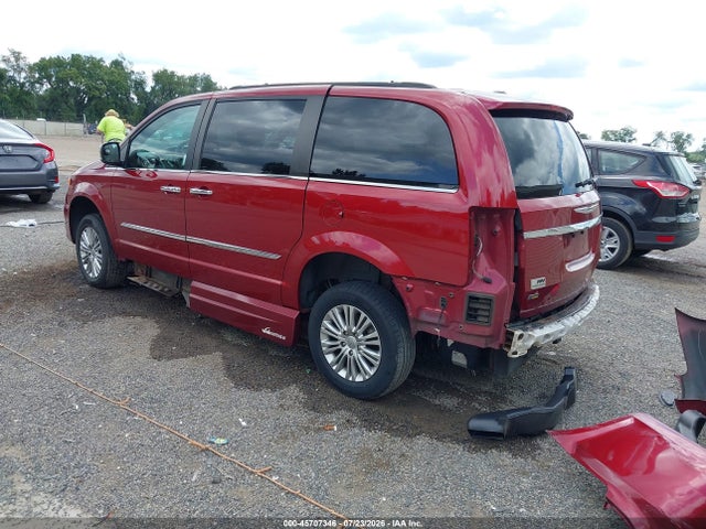 2015 Chrysler Town & Country Touring-l მანქანა იყიდება აუქციონზე, vin: 2C4RC1CG5FR721149, აუქციონის ნომერი: 45707346