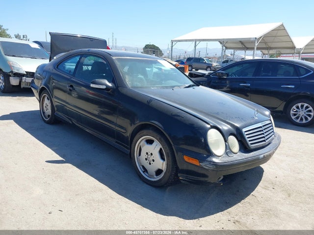 2001 Mercedes-benz Clk 55 Amg მანქანა იყიდება აუქციონზე, vin: WDBLJ74GX1F184970, აუქციონის ნომერი: 45707355