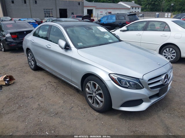 Auction sale of the 2016 Mercedes-benz C 300 4matic, vin: 55SWF4KB5GU147584, lot number: 45707372
