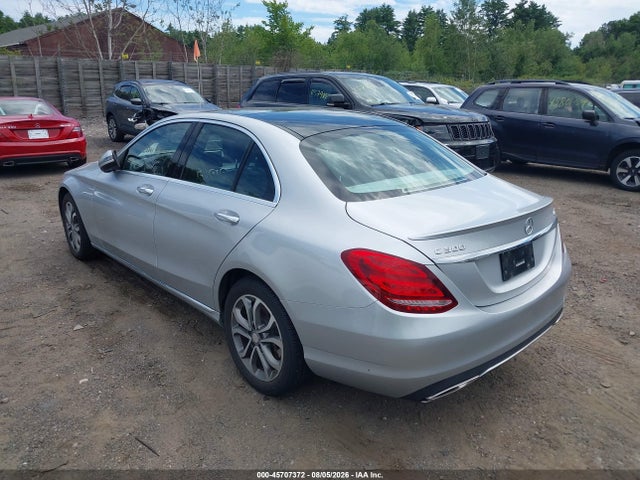 45707372 :رقم المزاد ، 55SWF4KB5GU147584 vin ، 2016 Mercedes-benz C 300 4matic مزاد بيع