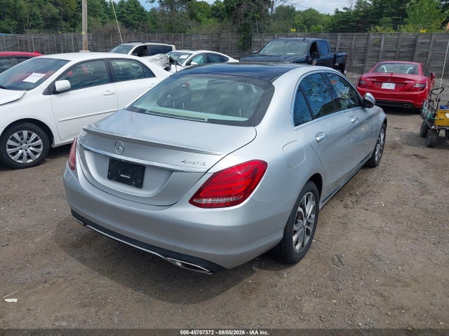 45707372 :رقم المزاد ، 55SWF4KB5GU147584 vin ، 2016 Mercedes-benz C 300 4matic مزاد بيع