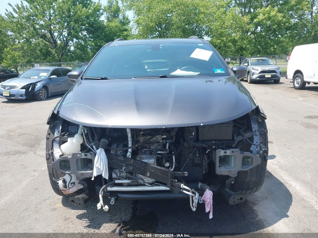 Aukcja sprzedaży 2018 Chrysler Pacifica Touring L Plus, vin: 2C4RC1EG8JR228653, numer aukcji: 45707380