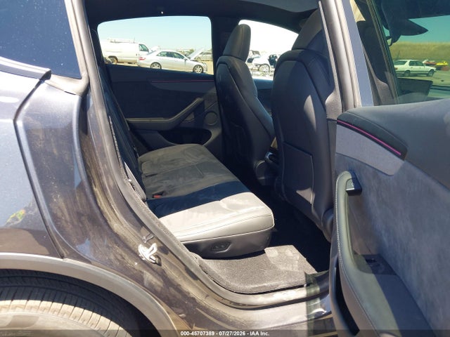 Продаж на аукціоні авто 2026 Tesla Model Y Premium Rear-wheel Drive/rear-wheel Drive, vin: 7SAYGDED0TF583762, номер лоту: 45707389