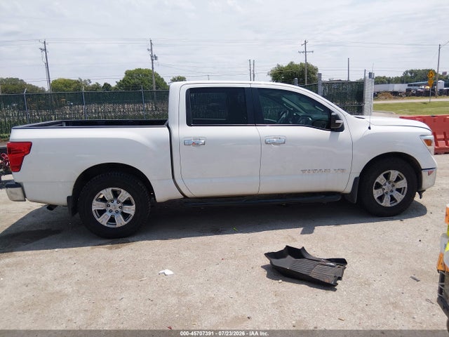 45707391 :رقم المزاد ، 1N6AA1EK4JN543354 vin ، 2018 Nissan Titan Sv مزاد بيع