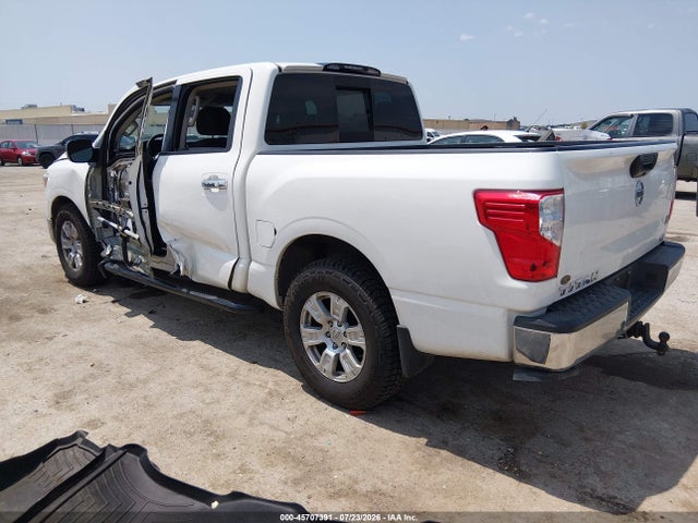 45707391 :رقم المزاد ، 1N6AA1EK4JN543354 vin ، 2018 Nissan Titan Sv مزاد بيع
