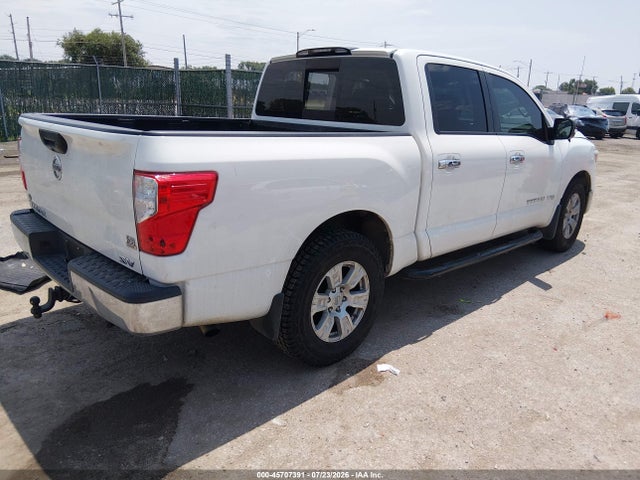 45707391 :رقم المزاد ، 1N6AA1EK4JN543354 vin ، 2018 Nissan Titan Sv مزاد بيع