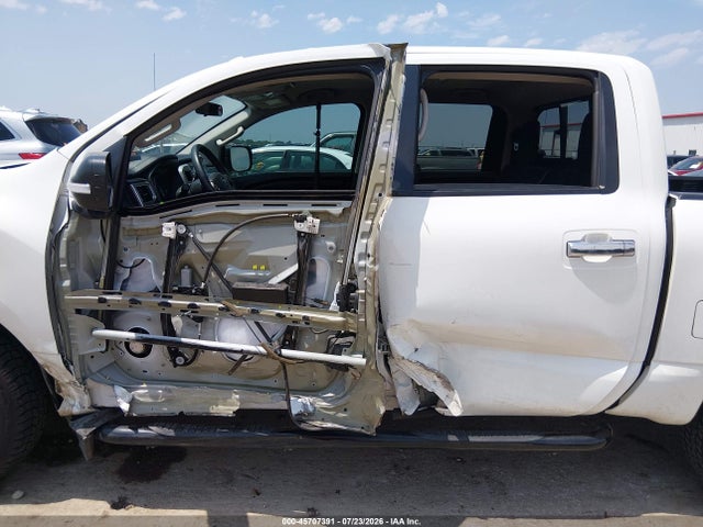 45707391 :رقم المزاد ، 1N6AA1EK4JN543354 vin ، 2018 Nissan Titan Sv مزاد بيع
