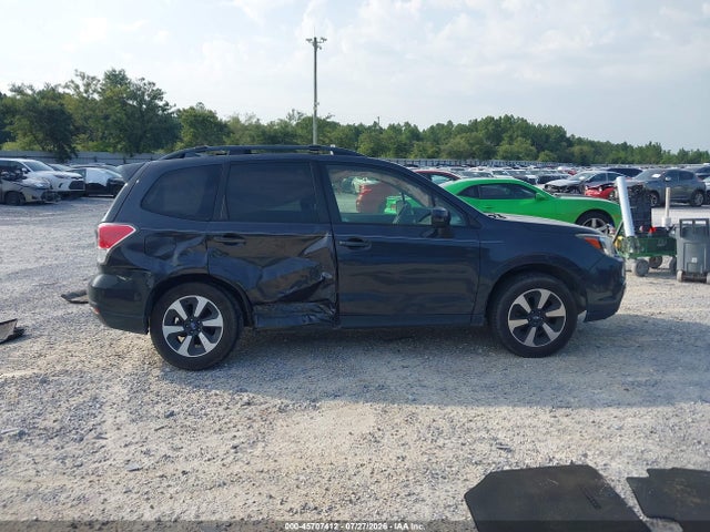 Продаж на аукціоні авто 2017 Subaru Forester 2.5i Premium, vin: JF2SJAGC3HH502236, номер лоту: 45707412