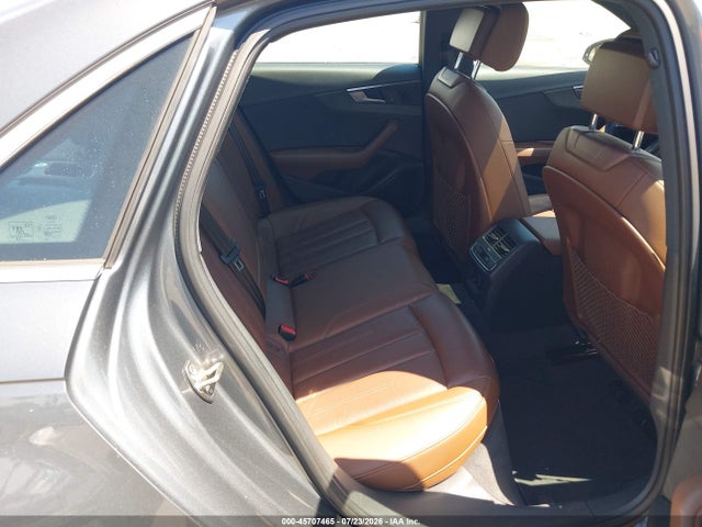 WAULMAF49JA215211 Audi A4 2.0t Tech Ultra Premium/2.0t Ultra Premium