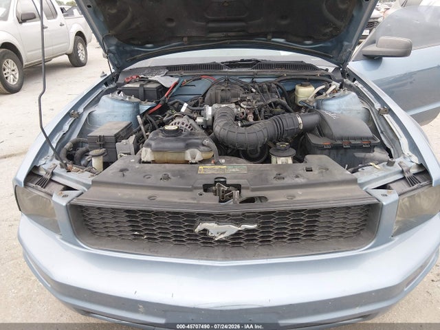 Продажа на аукционе авто 2006 Ford Mustang V6, vin: 1ZVFT80NX65256327, номер лота: 45707490