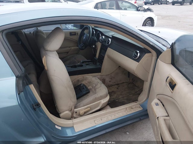 Продажа на аукционе авто 2006 Ford Mustang V6, vin: 1ZVFT80NX65256327, номер лота: 45707490