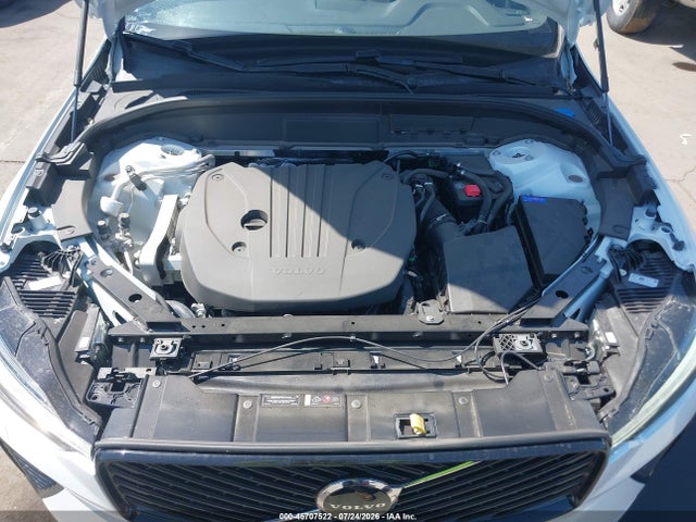 Volvo Xc60 B5 Plus 2026 YV4M12RC3T1426803 Image 10