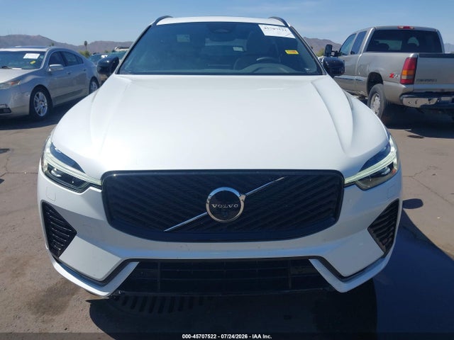 Volvo Xc60 B5 Plus 2026 YV4M12RC3T1426803 Image 12