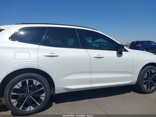 Volvo Xc60 B5 Plus 2026 YV4M12RC3T1426803 Image 13