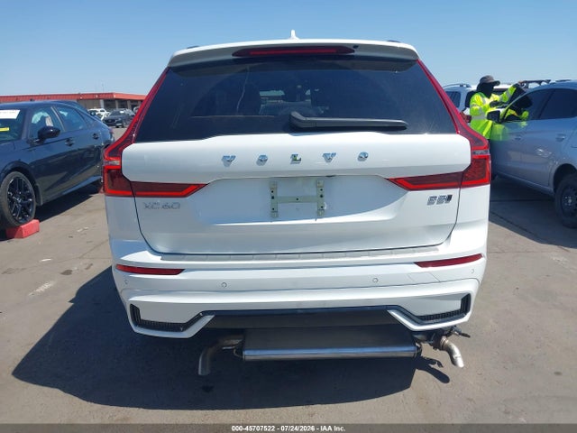 Volvo Xc60 B5 Plus 2026 YV4M12RC3T1426803 Image 16