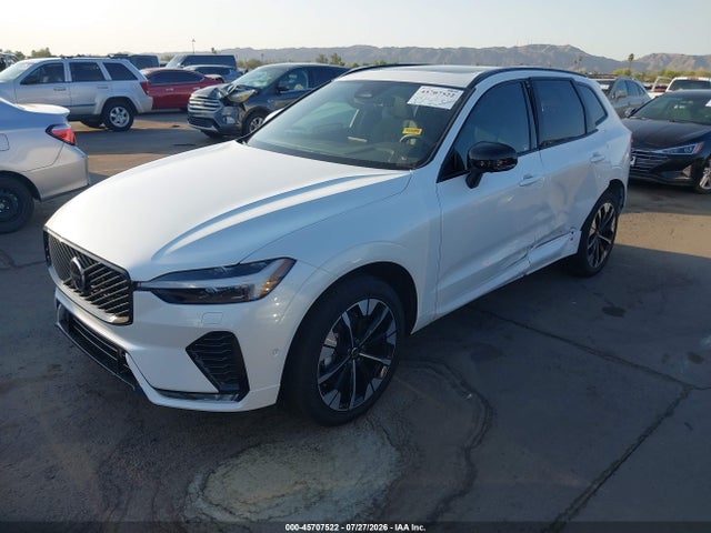 Volvo Xc60 B5 Plus 2026 YV4M12RC3T1426803 Image 6